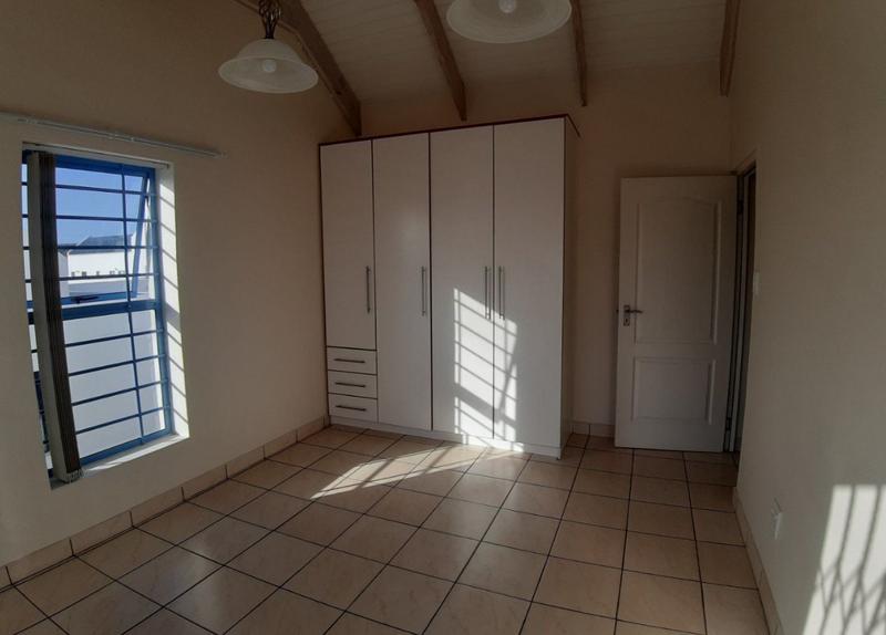 4 Bedroom Property for Sale in Blue Lagoon Western Cape